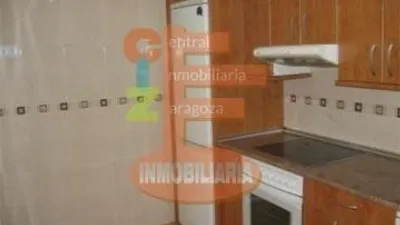 Chalet en venta en Calle Cervantes, Cabañas de Ebro de 145.000 €