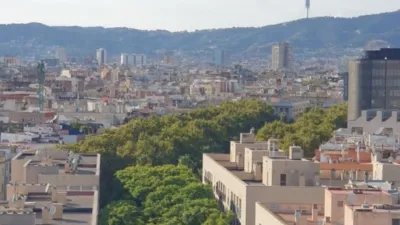 Ático en venta en Avinguda de les Drassanes, El Raval (Distrito Ciutat Vella. Barcelona Capital) de 350.000 €