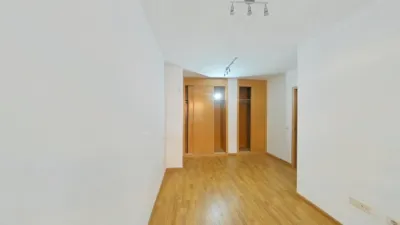 Flat in Parla photo 29
