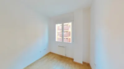 Flat in Parla photo 37