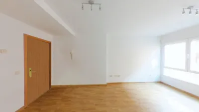Flat in Parla photo 4