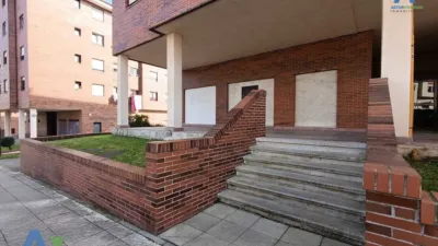 Apartment in Oviedo - Más