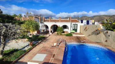 Chalet on Calle Diseminados photo 19