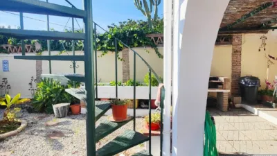 Chalet on Calle Diseminados photo 9