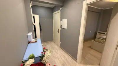 Piso en calle de la Ronda, 1 photo 3