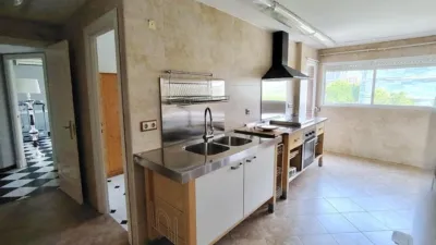 Apartment on Paseo de la Castellana photo 11