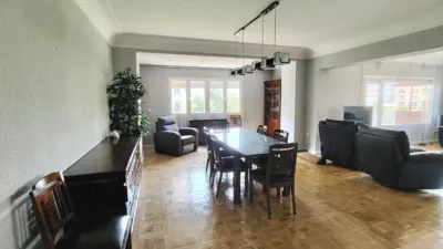 Apartment on Paseo de la Castellana photo 4