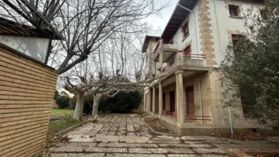 Chalet en venta en Peralta, Peralta - Azkoien de 147.000 €