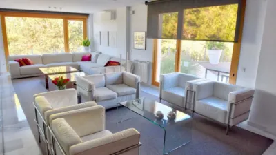 Chalet en venta en Olaz de Egues U Olaz-Chipi, Olaz de Egüés - Olaz-Chipi (Valle de Egüés - Eguesibar) de 975.000 €