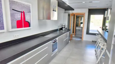 Chalet en venta en Olaz de Egues U Olaz-Chipi, Olaz de Egüés - Olaz-Chipi (Valle de Egüés - Eguesibar) de 975.000 €