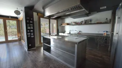 Chalet en venta en Olaz de Egues U Olaz-Chipi, Olaz de Egüés - Olaz-Chipi (Valle de Egüés - Eguesibar) de 975.000 €