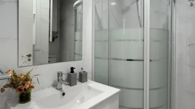 Flat in La Milagrosa photo 14