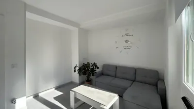 Flat in La Milagrosa photo 2
