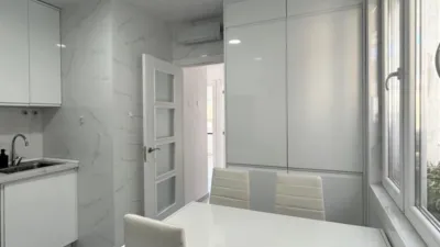 Flat in La Milagrosa photo 9