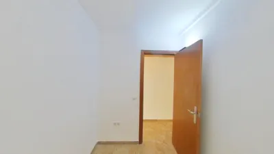 Flat in Centre photo 20