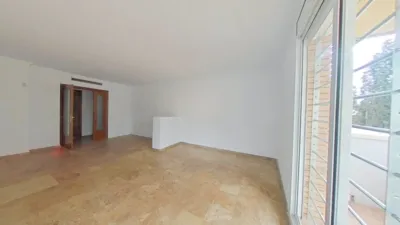 Flat in Centre photo 2