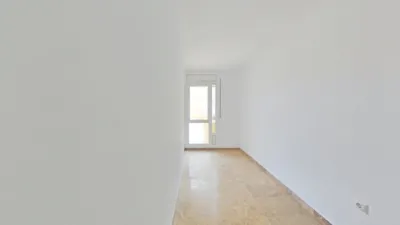Flat in Centre photo 8
