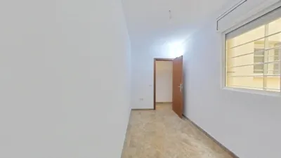 Flat in Centre photo 9