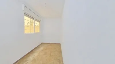 Flat in Centre photo 11