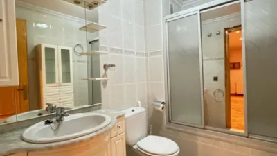 Piso en alquiler en Calle de Agapito Marazuela, José Zorrilla-Padre Claret (Segovia Capital) de 950 €<span>/mes</span>