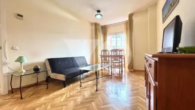 Apartamento en alquiler en Calle de Cronos - Imagen 2