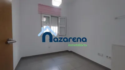 Piso en alquiler en Centro - Doña Mercedes, Arenal-La Pólvora (Distrito Zona Centro. Dos Hermanas) de 750 €<span>/mes</span>