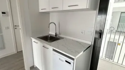 Piso en alquiler en Calle Bali, Bellavista (Distrito Bellavista-La Palmera. Sevilla Capital) de 1.150 €<span>/mes</span>