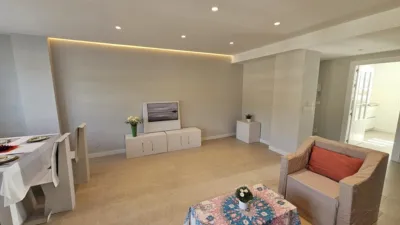Apartment on Doctor Huarte San Juan Street photo 4