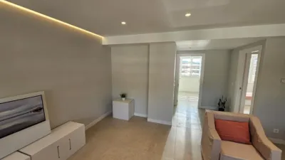 Apartment on Doctor Huarte San Juan Street photo 5