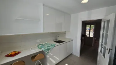 Apartment on Doctor Huarte San Juan Street photo 7