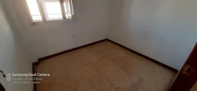 Piso en venta en Calle Argantonio, San José-San Carlos-Fontanal (Distrito San Pablo-Santa Justa. Sevilla Capital) de 210.000 €