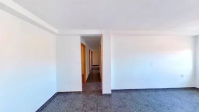 Apartment in Ensanche photo 9