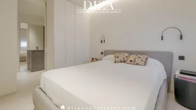 Penthouse on Calle del Duque de Sesto photo 26