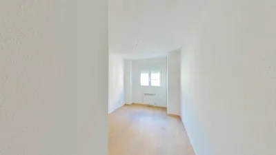 Piso en Pradolongo photo 18