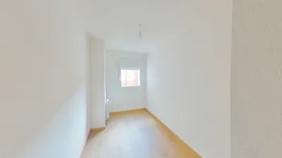 Piso en Pradolongo photo 9