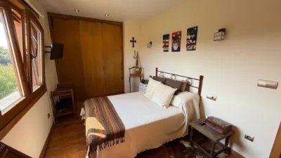 Chalet on Calle Ru Barbeito, No. 34 photo 24