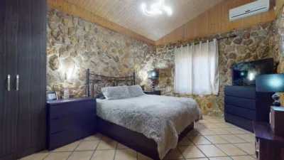 Chalet in Alzabares photo 28