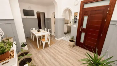 House in the Centre photo 8