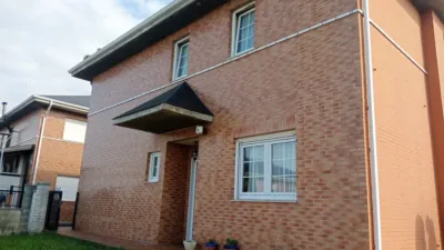 Chalet in Costa de Cantabria photo 2