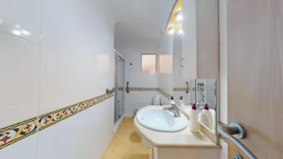 Apartment on Mariano Luiña Street photo 20