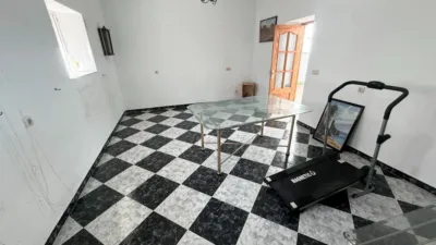 Casa en venta en Huerta del Rosario, La Banda-Campo de Fútbol (Chiclana de la Frontera) de 230.000 €