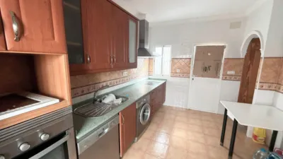 Casa en venta en Huerta del Rosario, La Banda-Campo de Fútbol (Chiclana de la Frontera) de 230.000 €