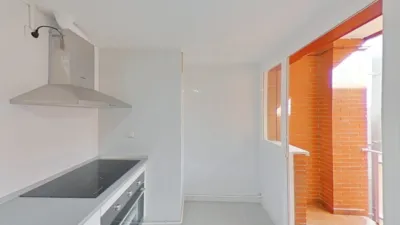 Flat in Parla photo 20