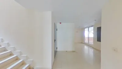 Flat in Parla photo 29