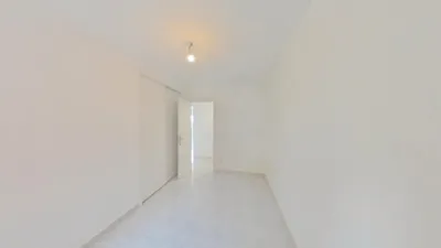 Flat in Parla photo 9