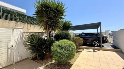 Semi-detached villa in Urbanización Casanova I photo 7