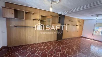 Single-family home in Urbanizations photo 4