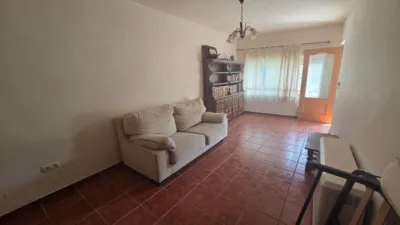 Chalet en venta en Calle Puente Vadillo, Barajas de Melo de 90.000 €
