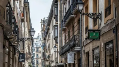 Piso en alquiler en Calle del Campanario, 1, Parte Vieja-Alde Zaharra (San Sebastián - Donostia) de 1.800 €<span>/mes</span>