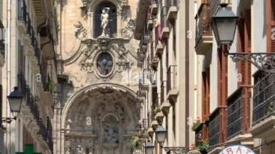 Piso en alquiler en Calle del Campanario, 1, Parte Vieja-Alde Zaharra (San Sebastián - Donostia) de 1.800 €<span>/mes</span>